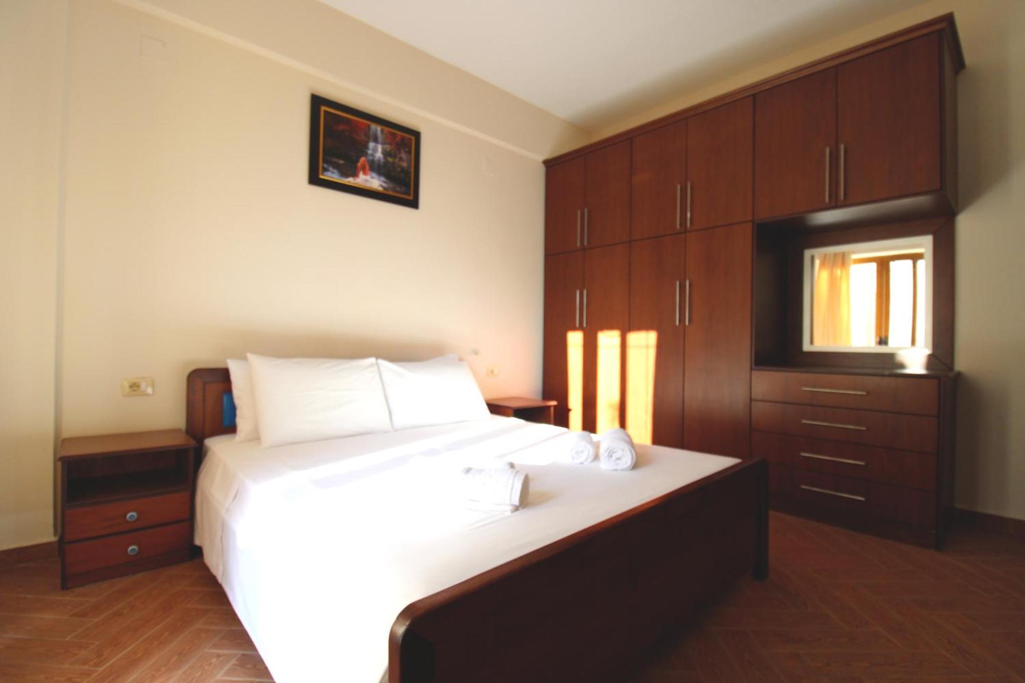 Garden Villa Dhesara Ксамил Экстерьер фото