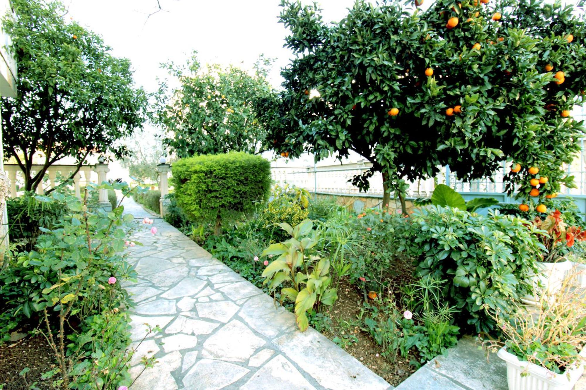 Garden Villa Dhesara Ксамил Экстерьер фото